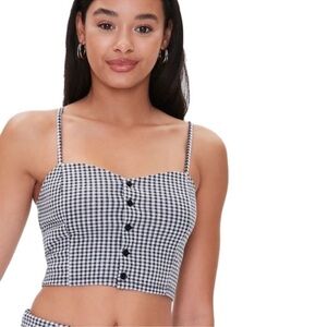 ❤️ FOREVER 21 Gingham Cropped Cami
Crop Top Size Small